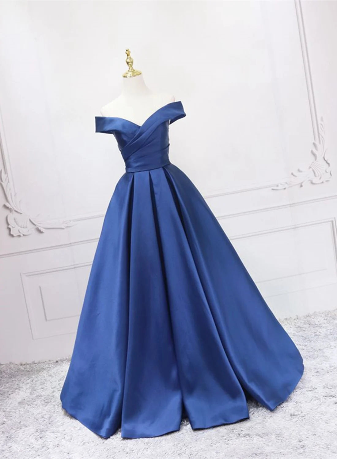 Beaira Blue Satin Sweetheart Long Wedding Party Dress Blue Formal Dress prom dresses shops