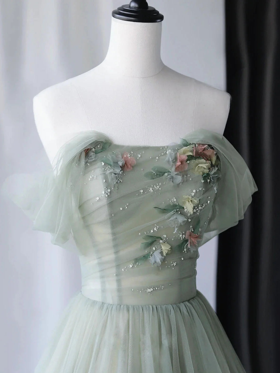 Beaira Light Green Tulle Off Shoulder Long Prom Dresses Green Sweetheart Party Dress prom dresses shops