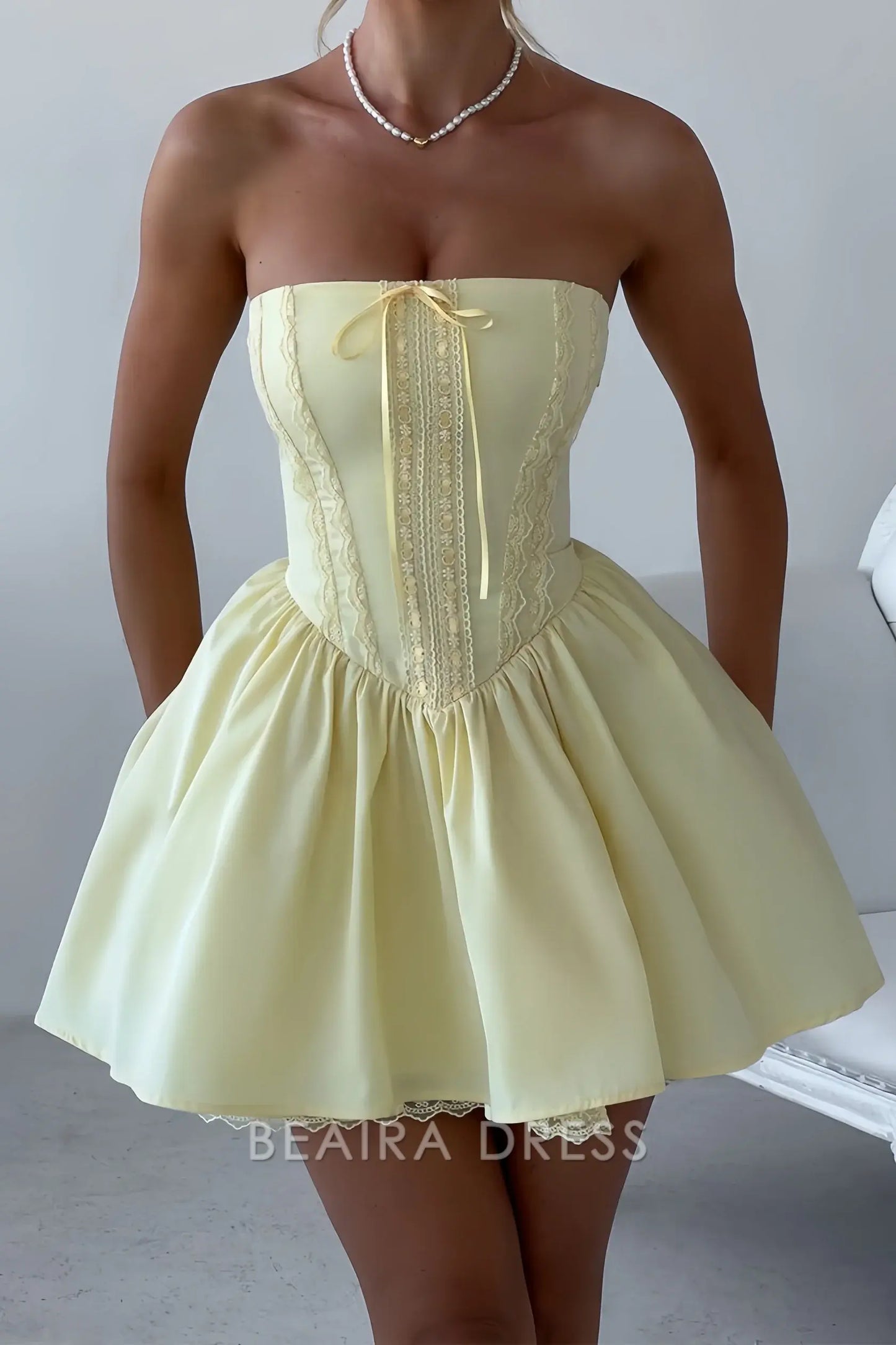 Beaira Elegant Pastel Yellow Strapless Homecoming Dresses Satin Lace Party Gown formal wear dresses