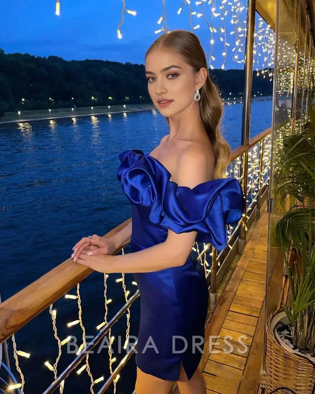Beaira Elegant Puffy Shoulder Satin Mini Homecoming Dresses Short Party Dress formal wear dresses