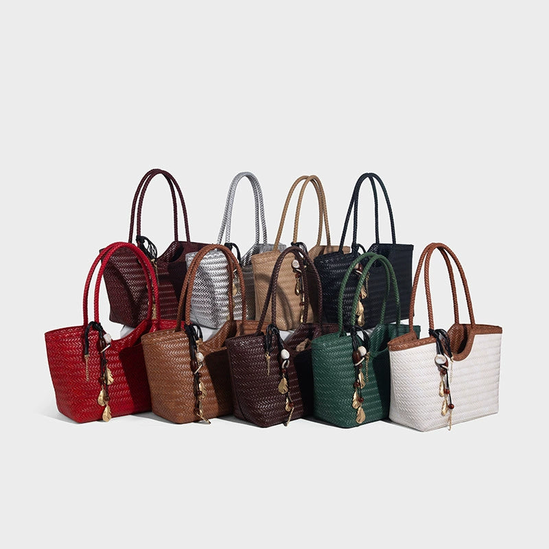 Beaira Large capacity commuting woven bag women's new high-end sensory vegetable basket bag fashionable and versatile tote bag