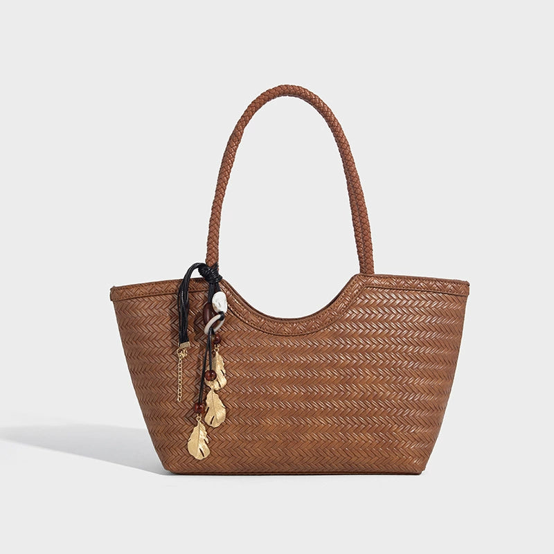 Beaira Large capacity commuting woven bag women's new high-end sensory vegetable basket bag fashionable and versatile tote bag