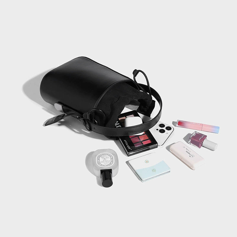 Beaira New high-end texture simple women's bag drawstring niche design black commuting bucket bag crossbody handbag