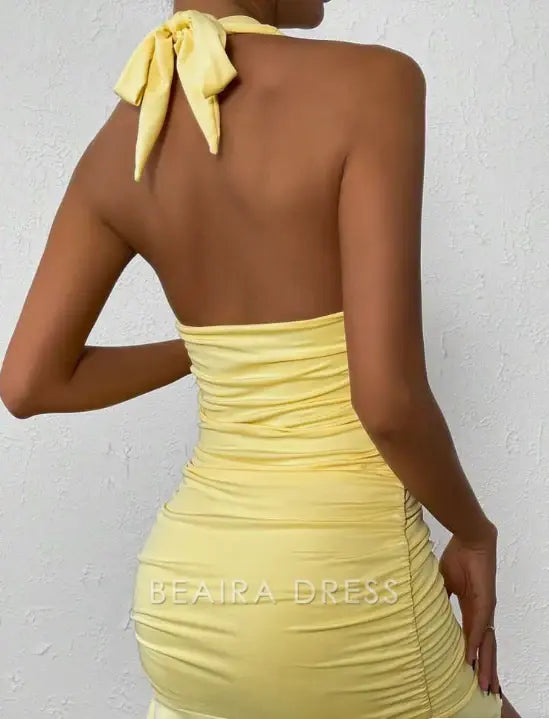Beaira Simple And Elegant Yellow Halter Neck Open Back Slim Fit 19th Birthday Homecoming Dress hot sale for women