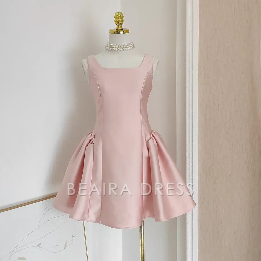 Beaira Cheap A line Straps Light Pink Satin Short Homecoming Dresses Birthday Outfits