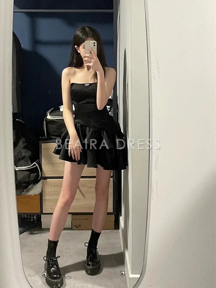 Beaira Cute A line Strapless Black Homecoming Dresses Short Satin Birthday Outfits