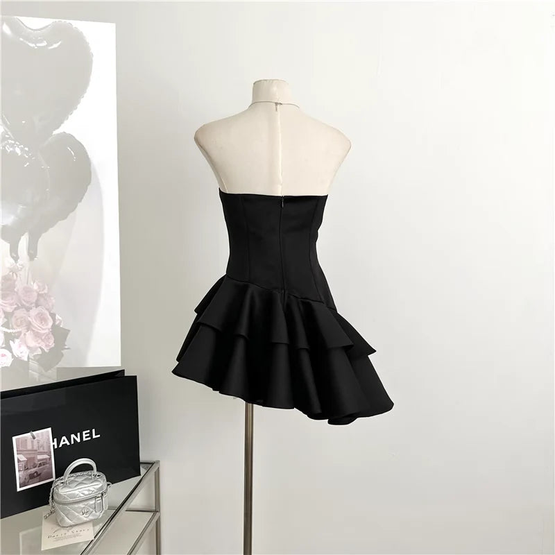 Beaira Cute A line Strapless Black Homecoming Dresses Short Satin Birthday Outfits