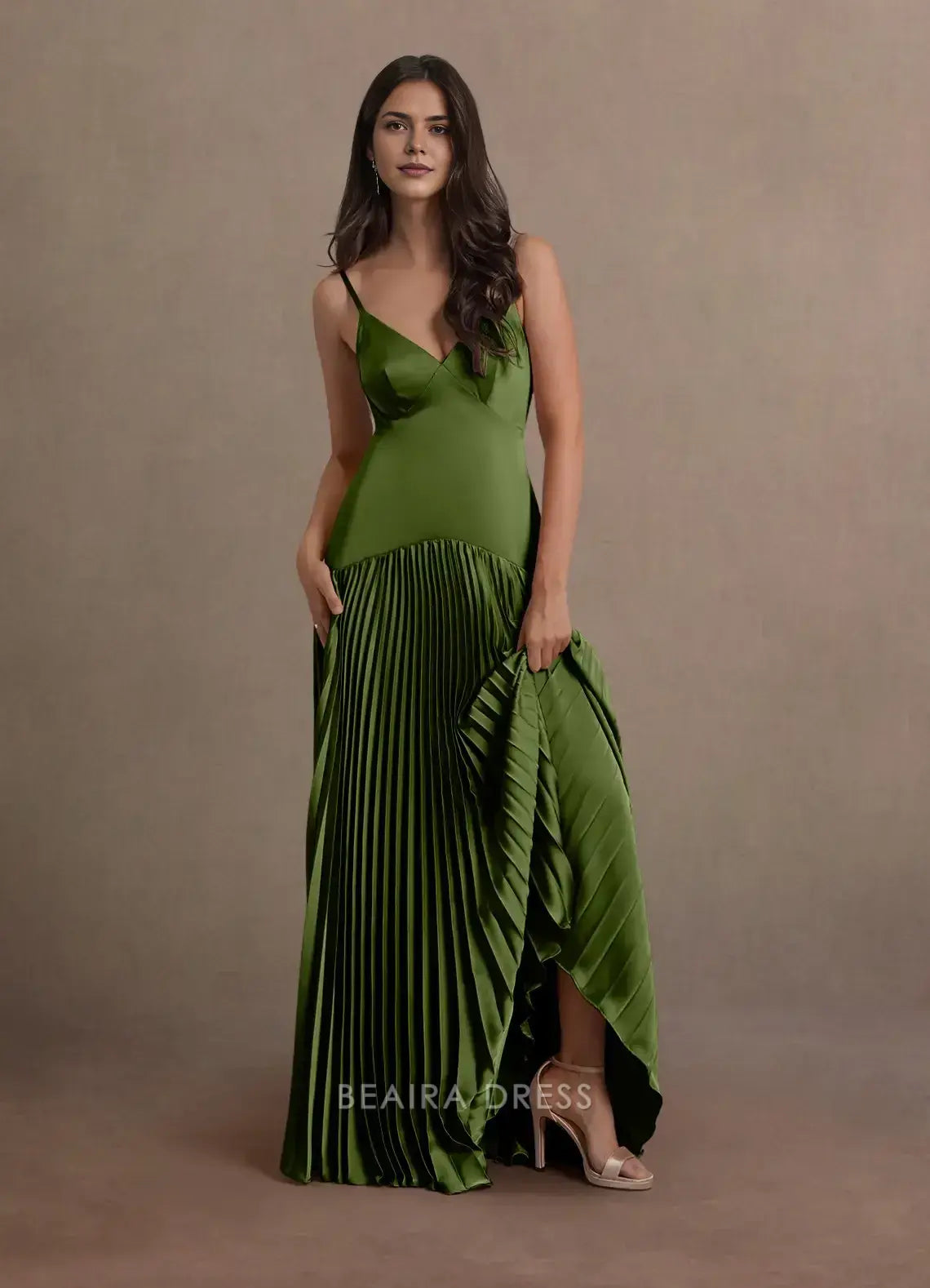 Elegant A-Line Spaghetti Strap Pleated Floor-Length Maxi Dress Prom Dress