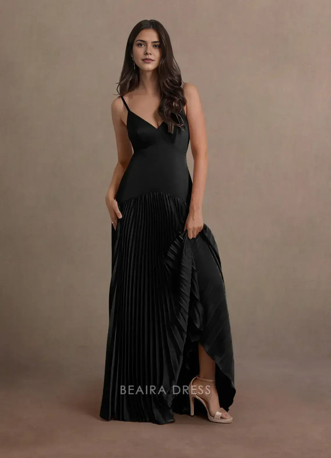 Elegant A-Line Spaghetti Strap Pleated Floor-Length Maxi Dress Prom Dress