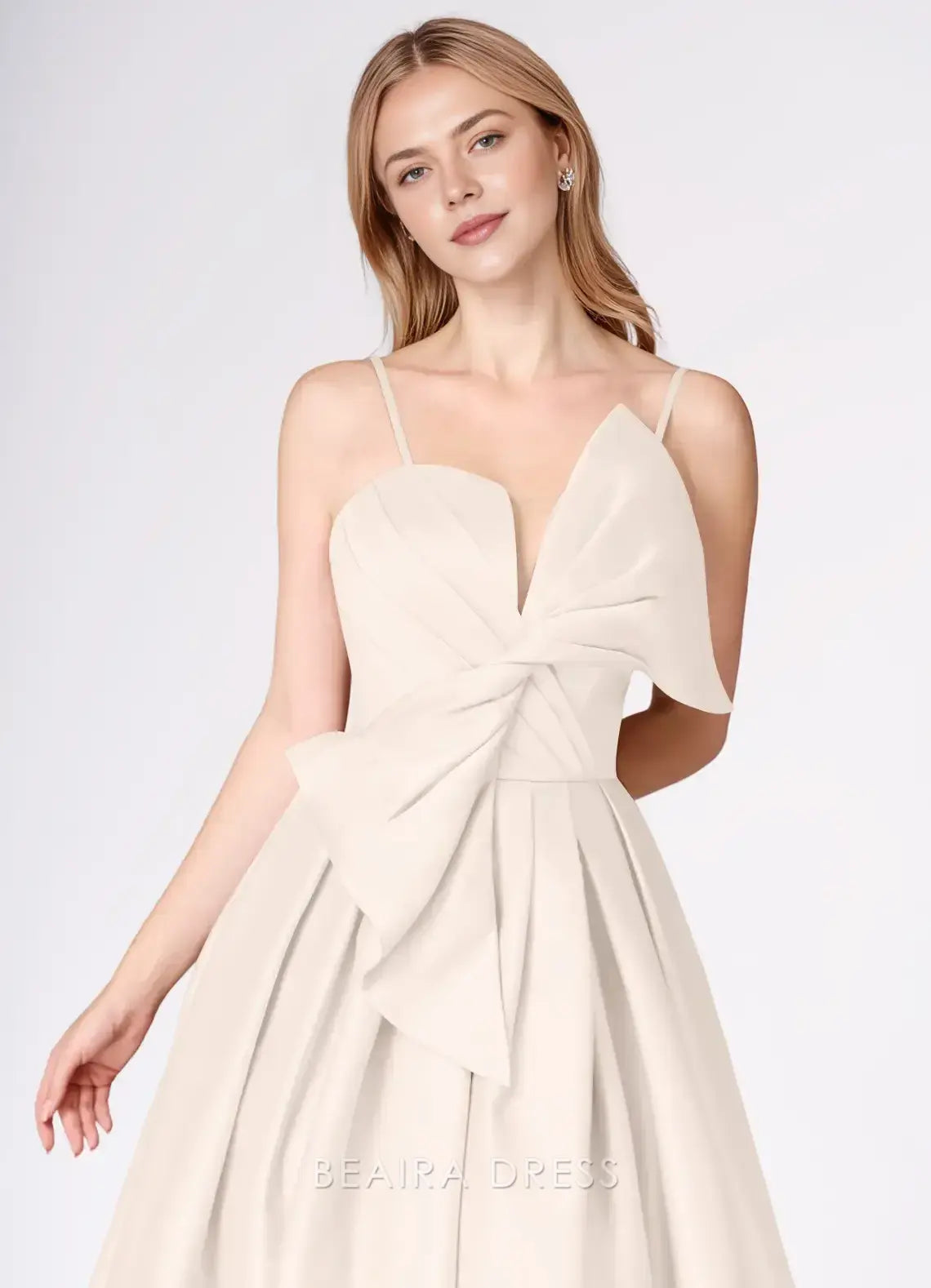 Elegant A-Line Strapless Bow - Detailed Satin Maxi Dress with Side Slit Prom Dress