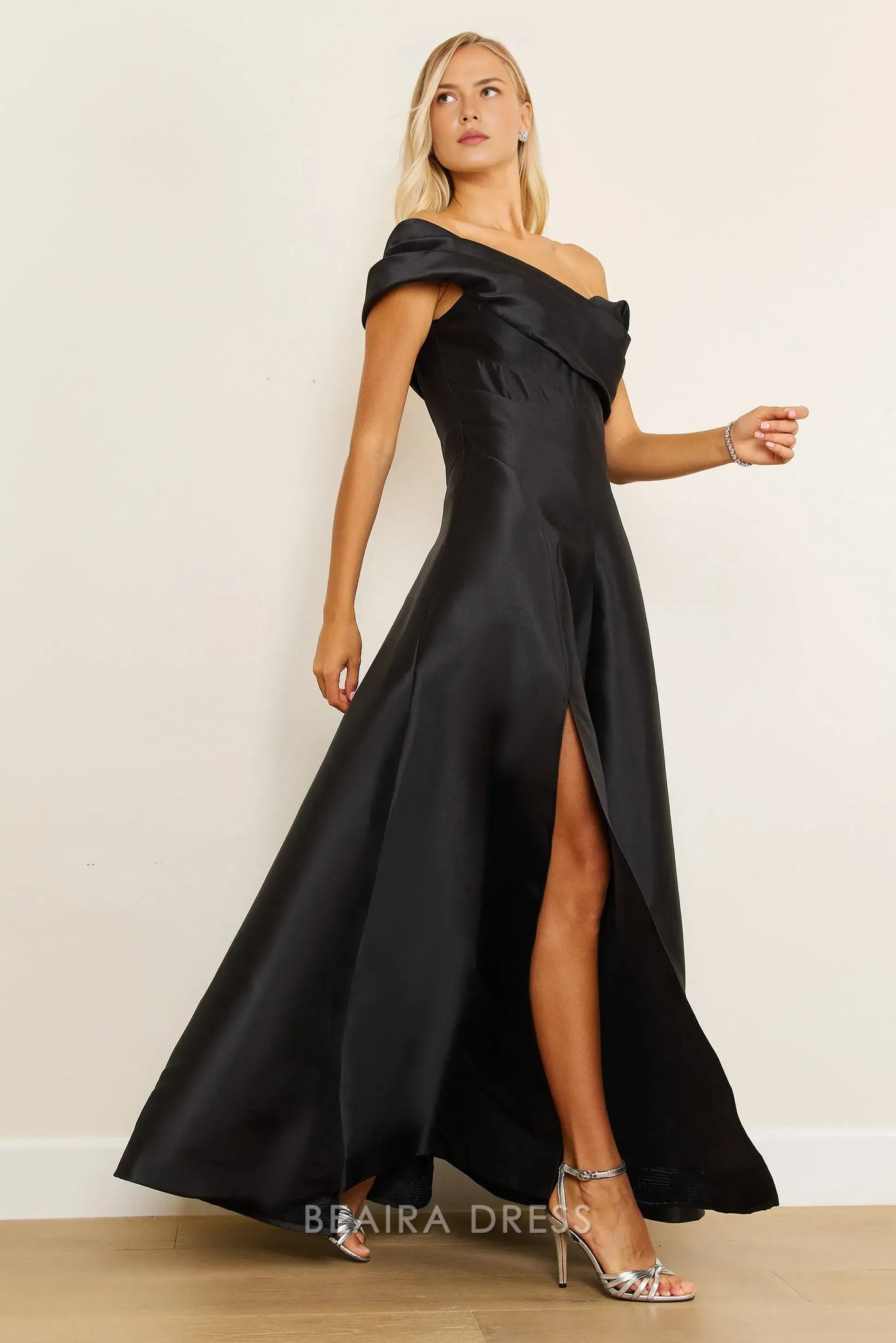 Elegant One - Shoulder A-Line Satin Evening Gown with High Slit Prom Dress