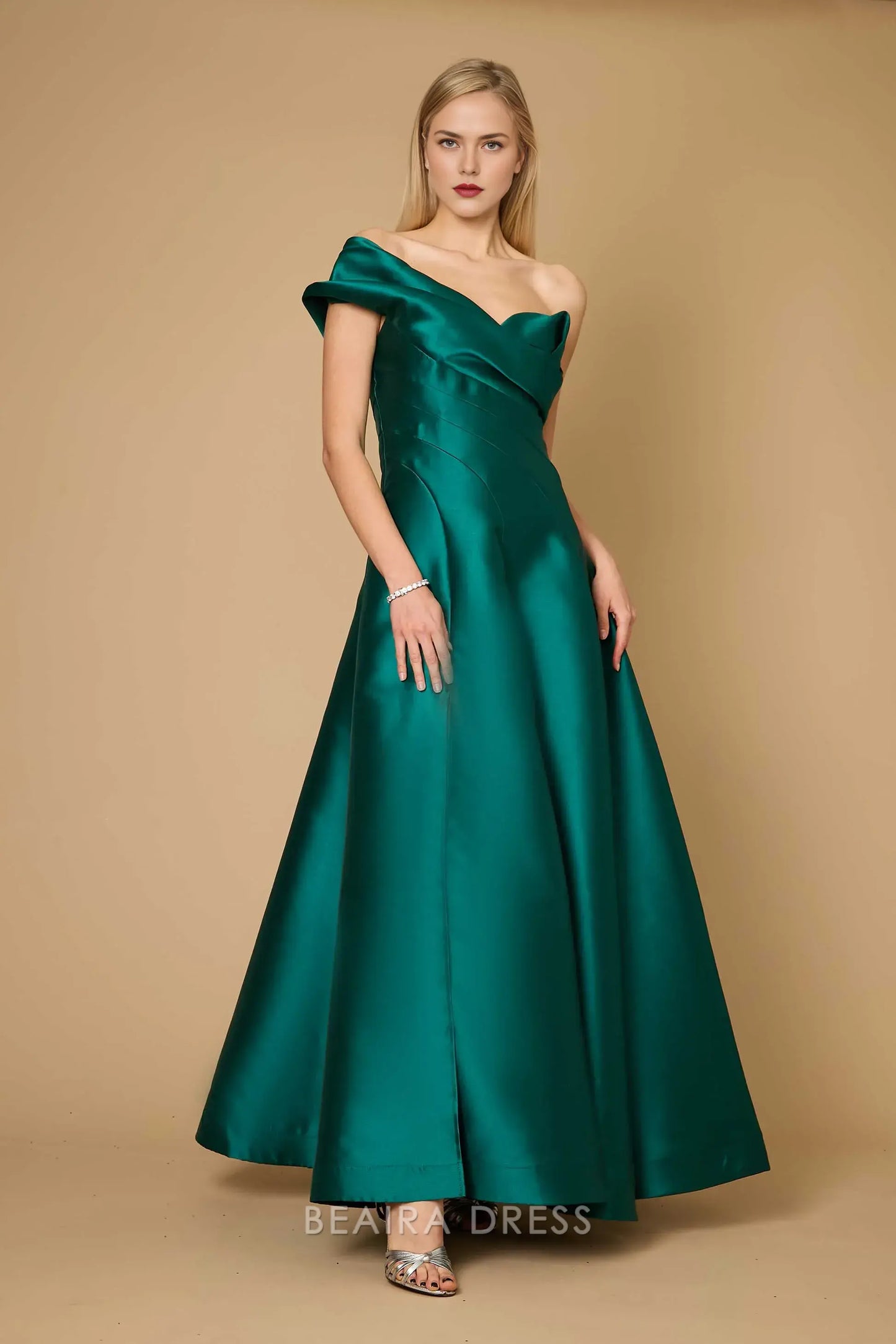 Elegant One - Shoulder A-Line Satin Evening Gown with High Slit Prom Dress