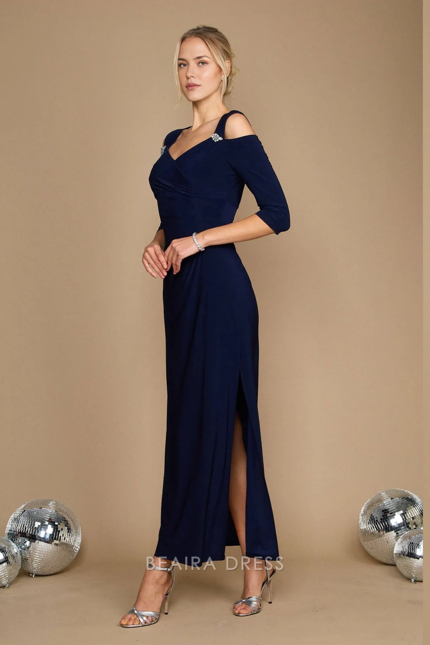 Elegant Sheath/Column Cold - Shoulder Ruched Long Sleeve Floor-Length Side Slit Prom Dress