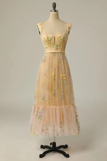 Lovely Sweetheart straps Homecoming Dresses A Line Tulle Tea Length