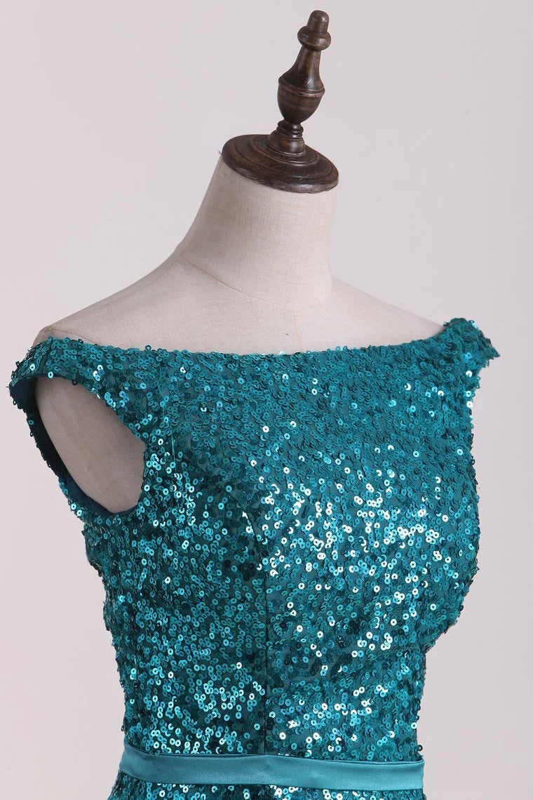 New Arrival Mermaid Bateau Sequins Sweep Train Party Dresses
