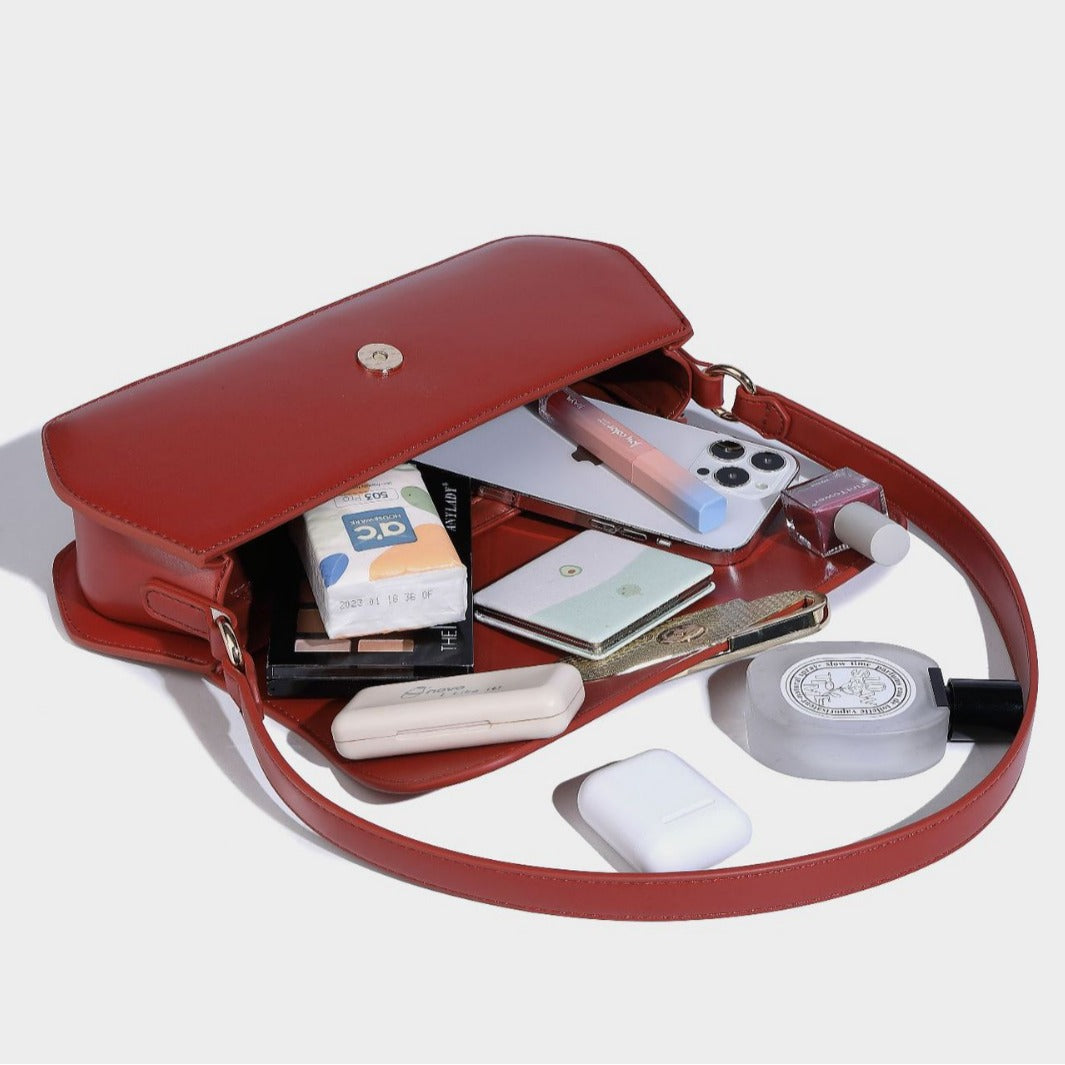 Beaira Paper clip armpit bag women's new versatile retro niche design French stick high-end commuting shoulder bag