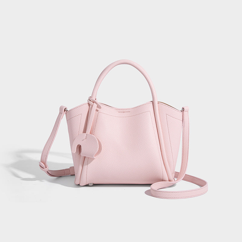 Beaira Vegetable Basket Bag New Simple Korean Fashion Handheld Shoulder Bag Versatile Soft Leather Casual Letter Crossbody Bag