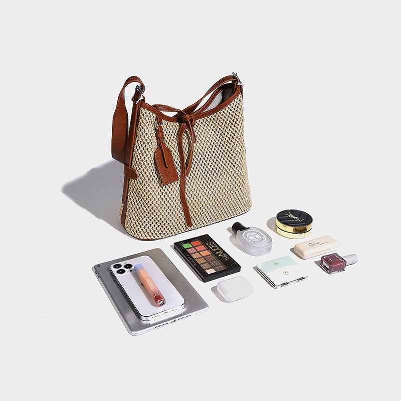 Beaira Leisure vacation style hollow woven straw bucket bag new splicing large capacity single shoulder tote beach bag