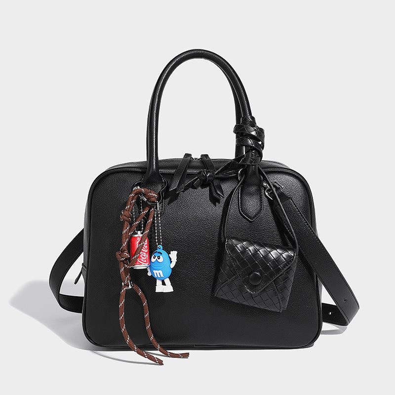 Beaira Autumn and winter new niche fashion hand-held retro Boston bag shoulder crossbody bowling pillow bag