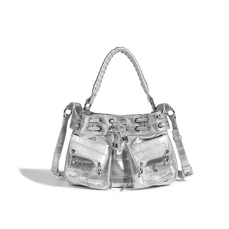 Beaira Summer new niche high-end silver crescent bag fashionable and versatile one shoulder armpit bag spicy girl motorcycle bag