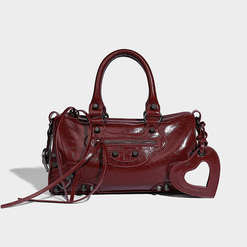 Beaira Paris Rivet Dark Motorcycle Bag Spicy Girl niche design high-end feel large capacity single shoulder crossbody tote handbag