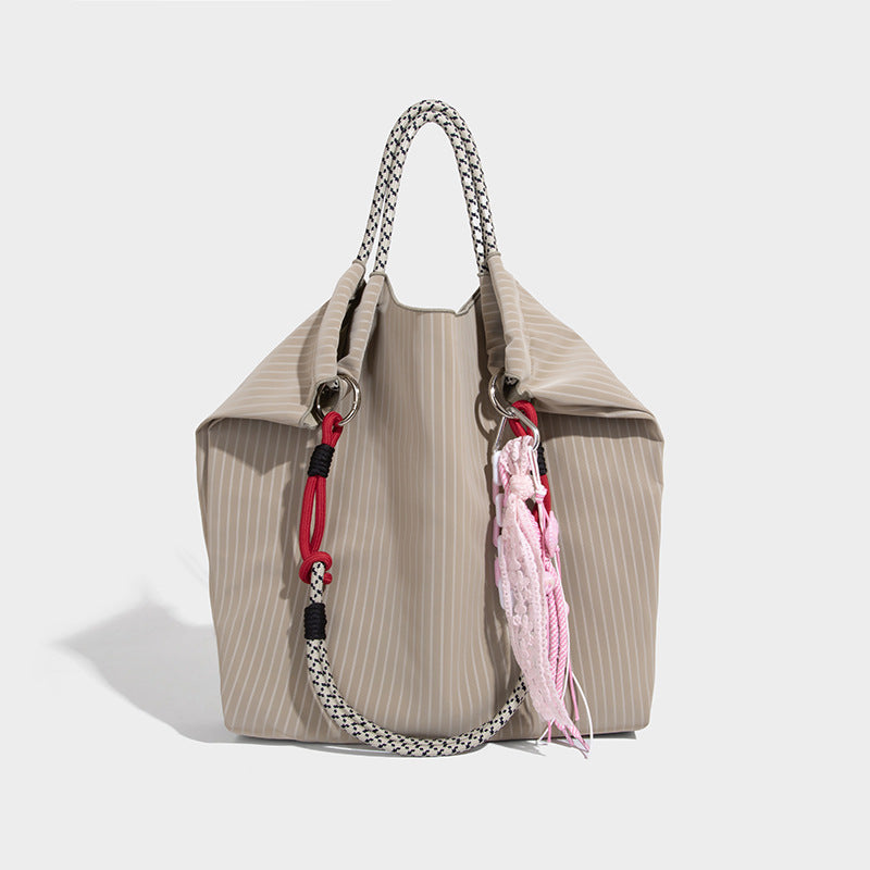Beaira Advanced and versatile bucket bag for women new large capacity fashionable and casual work commuting shoulder bag