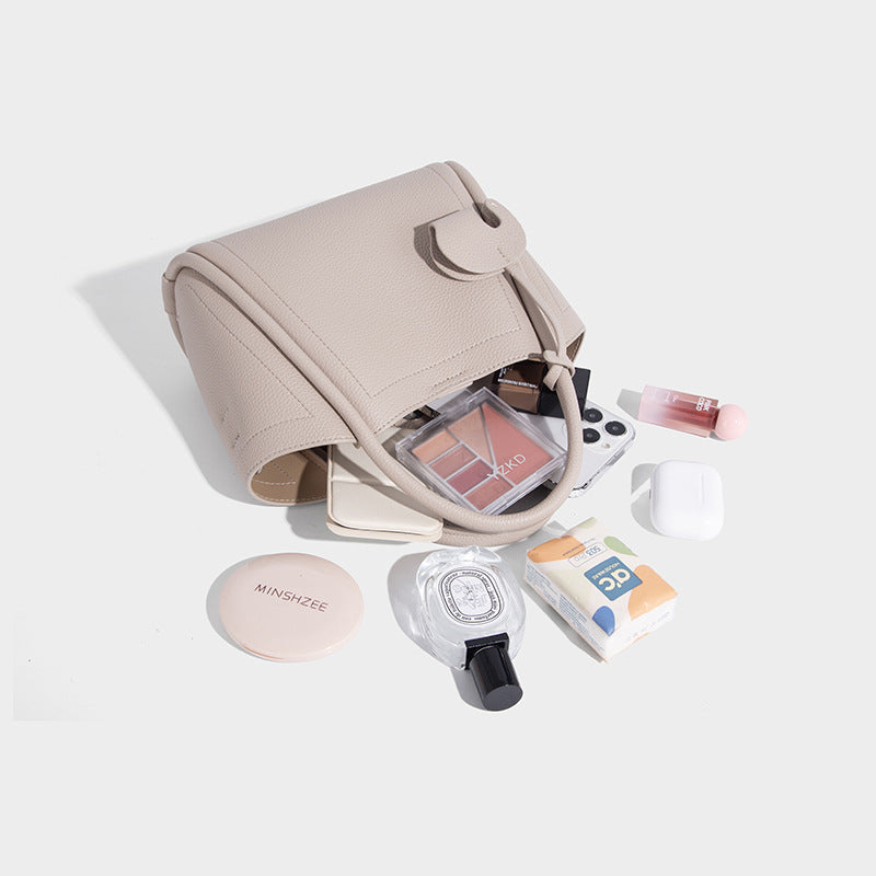 Beaira Vegetable Basket Bag New Simple Korean Fashion Handheld Shoulder Bag Versatile Soft Leather Casual Letter Crossbody Bag