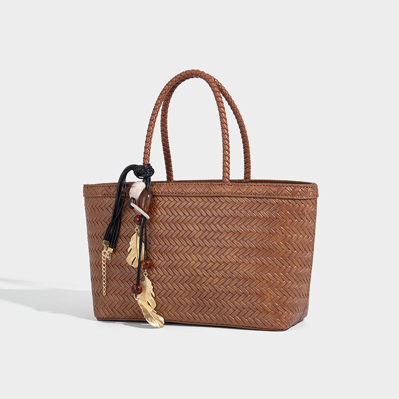 Beaira Advanced Handheld Woven Bag for Women's New Trendy Fashion Versatile Work Commuter Single Shoulder Crossbody Bag