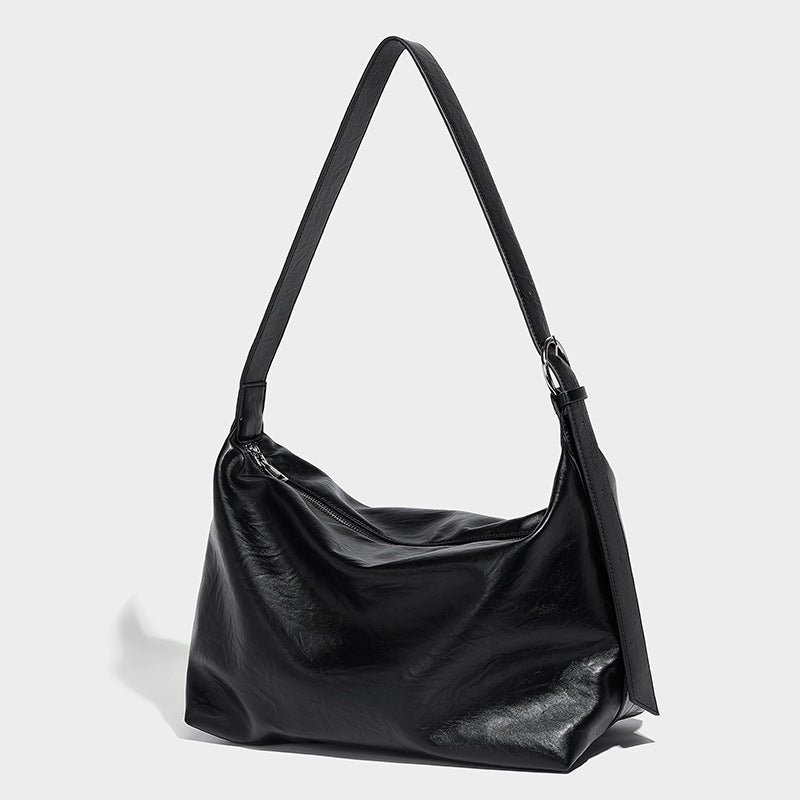 Beaira Hot girl commuting soft leather hand-held tote bag motorcycle bag new niche large capacity single shoulder diagonal cross bag