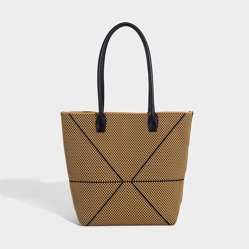 Beaira Korean niche handbag women's new fashionable and versatile diamond shoulder bag large capacity casual commuting tote bag