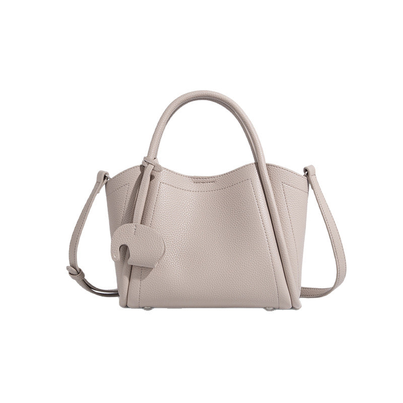 Beaira Vegetable Basket Bag New Simple Korean Fashion Handheld Shoulder Bag Versatile Soft Leather Casual Letter Crossbody Bag