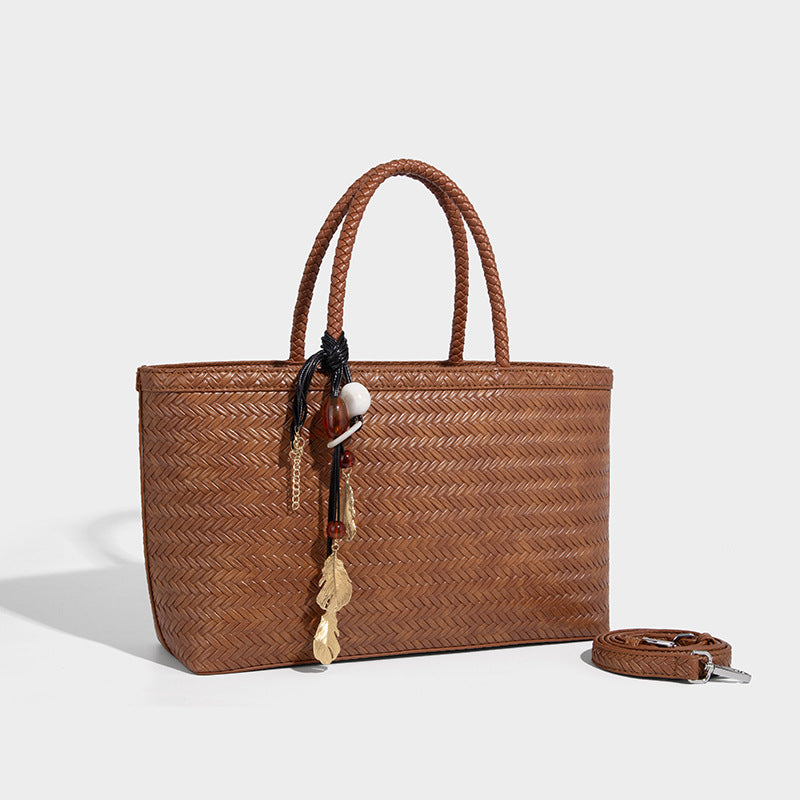Beaira French elegant woven large capacity vegetable basket bag tote bag women's new versatile large bag shoulder bag