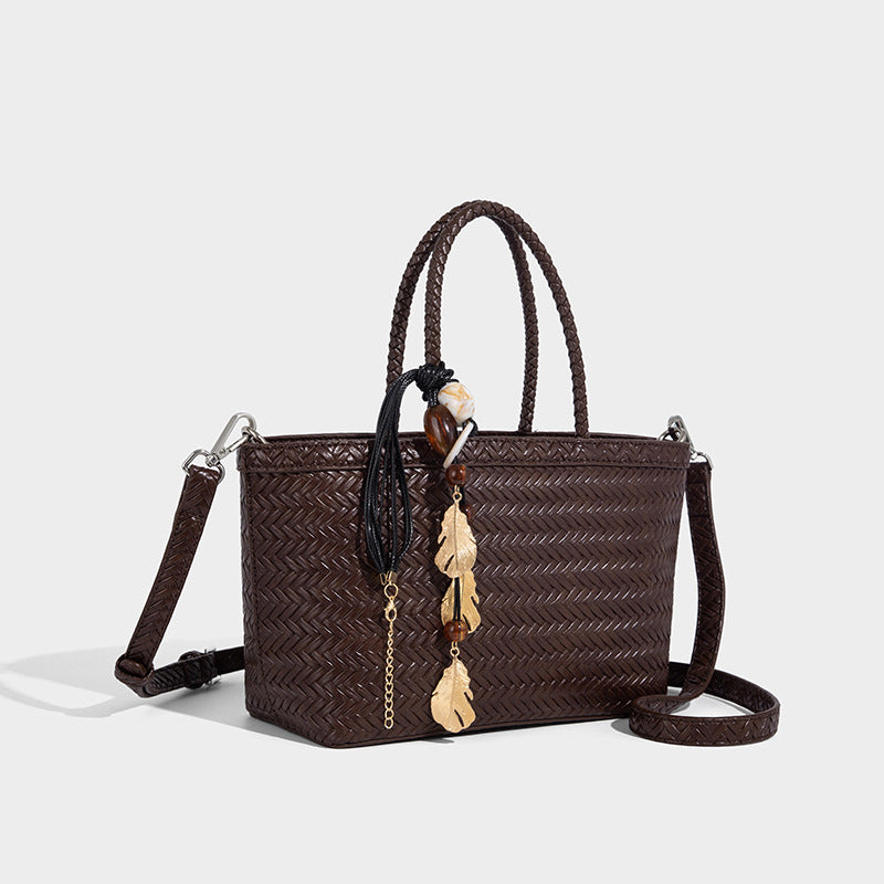Beaira Advanced Handheld Woven Bag for Women's New Trendy Fashion Versatile Work Commuter Single Shoulder Crossbody Bag