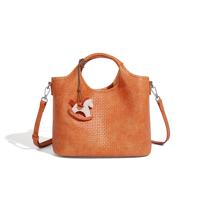 Beaira Large capacity Western style handbag new fashionable one shoulder vegetable basket bag niche design woven commuting bag