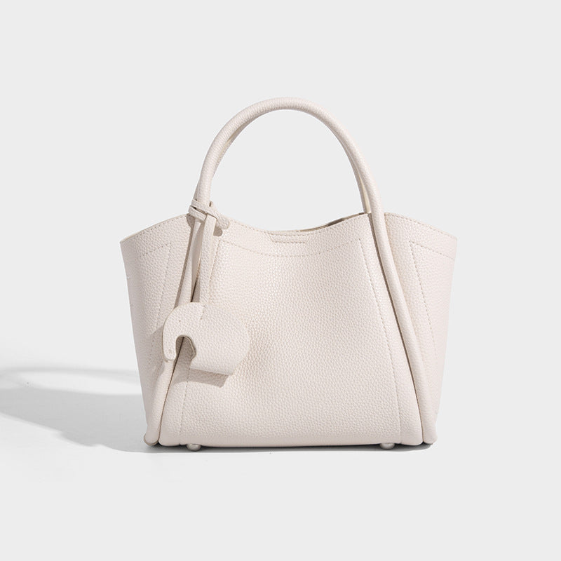 Beaira Vegetable Basket Bag New Simple Korean Fashion Handheld Shoulder Bag Versatile Soft Leather Casual Letter Crossbody Bag