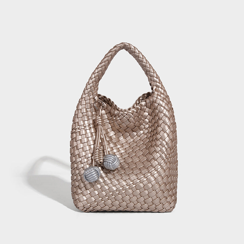 Beaira Cross border hot selling pure handmade woven bag women's fashionable and durable tote bag summer large capacity single shoulder crossbody bag