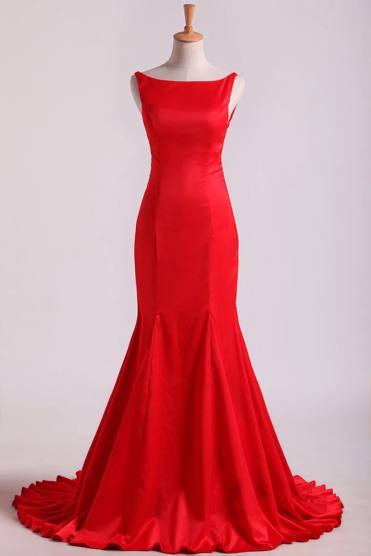 Open Back Party Dresses Stretch Satin Scoop Sweep Train