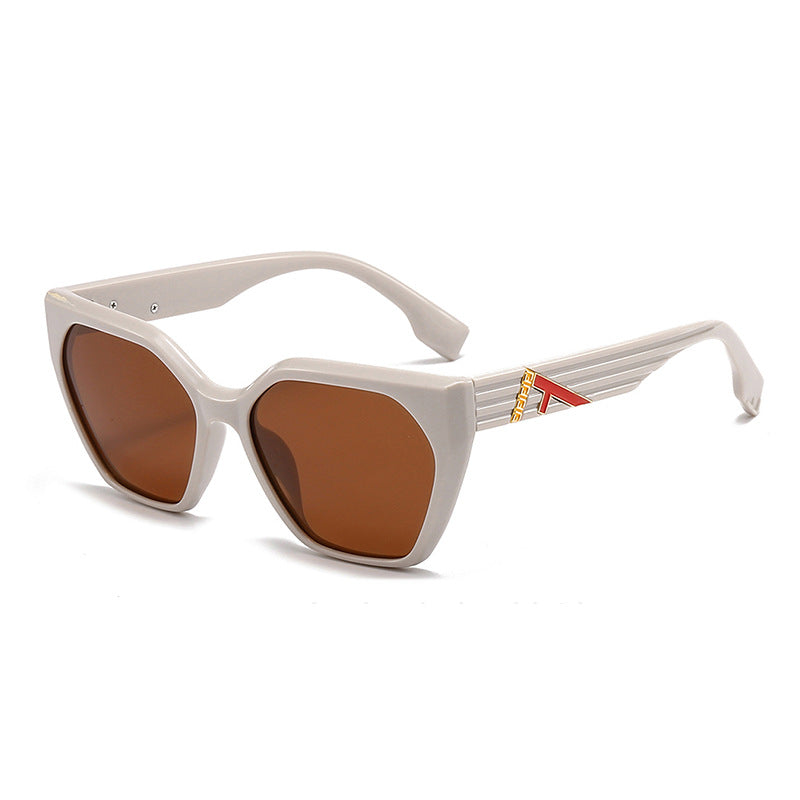 Beaira New Letter Glasses Polarized High Definition Sunglasses Women Brand High Quality Cat Eye Sun Glasses Ladies Eyewears UV400