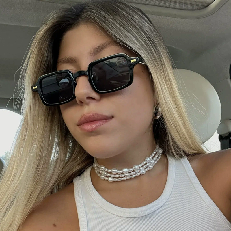 Beaira Simple Square Sunglasses Men and Women Retro Glasses Summer Sunshade Beach Fashion Glasses