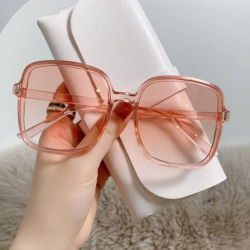 Beaira Square Sunglasses Woman Retro Vintage Gradient Sun Glasses Oversized Female Clear Lens Black White Oculos De Sol Glasses Women