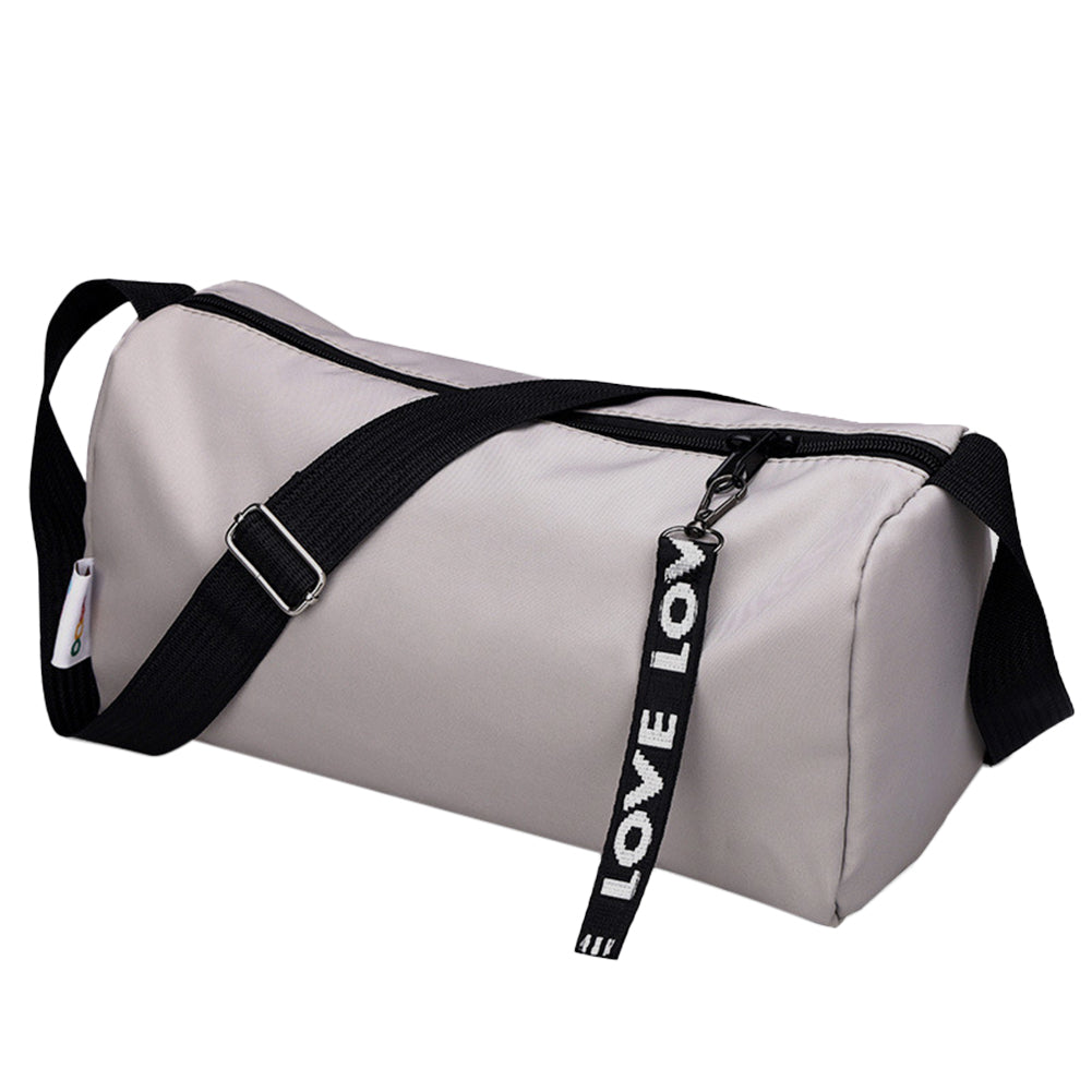 Beaira Large Capacity Multifunctional Weekender Bag for Travel Sports and Fitness with Multi Pockets and Lightweight Design