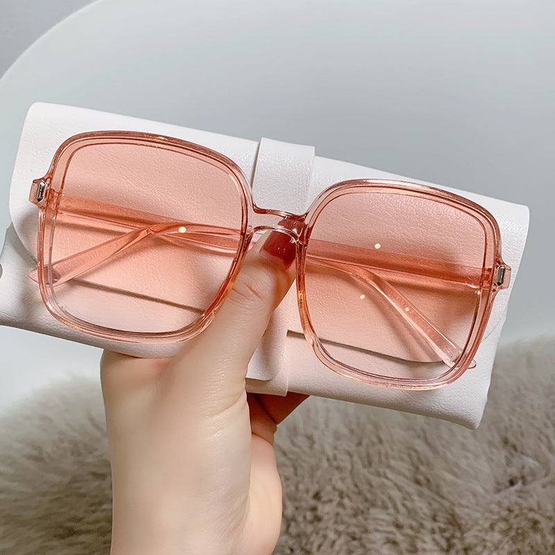 Beaira Square Sunglasses Woman Retro Vintage Gradient Sun Glasses Oversized Female Clear Lens Black White Oculos De Sol Glasses Women