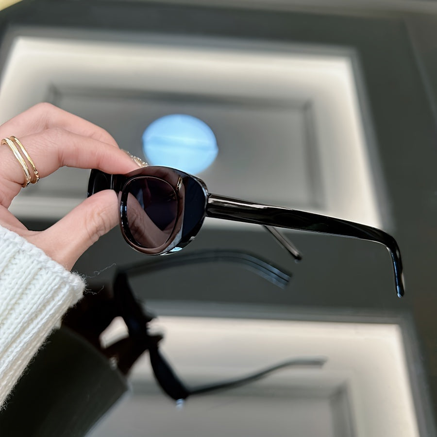 Beaira Brand Small Square Sunglasses Women Fashion Designer Sun Glasses Male Female Vintage Black Ladies Traveling Style