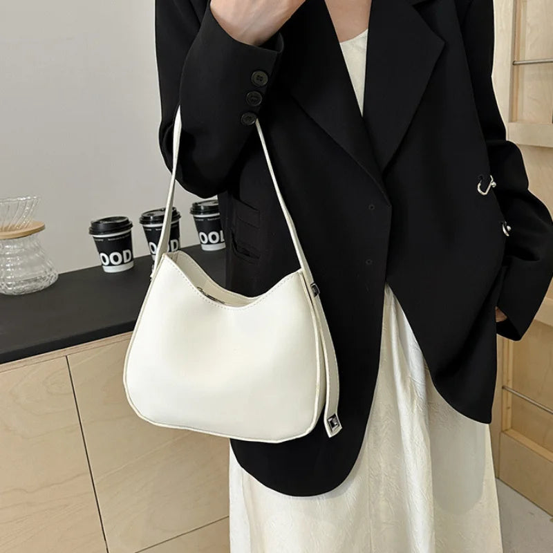 Beaira leather fashion women's armpit bag shoulder bag French niche high-end commuting women's outfit cross-body bag
