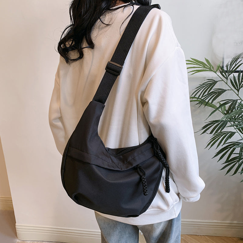 Beaira New style crossbody handbag for women fashionable mini street small shoulder bag lightweight and single-shoulder design.