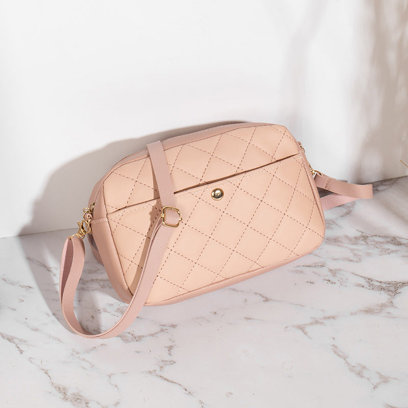 Beaira Fashion Chain Ladies Crossbody Bag Lingge Embroidery Small Messenger Bag for Women Camera Female Shoulder Bag Phone Purse Clutch