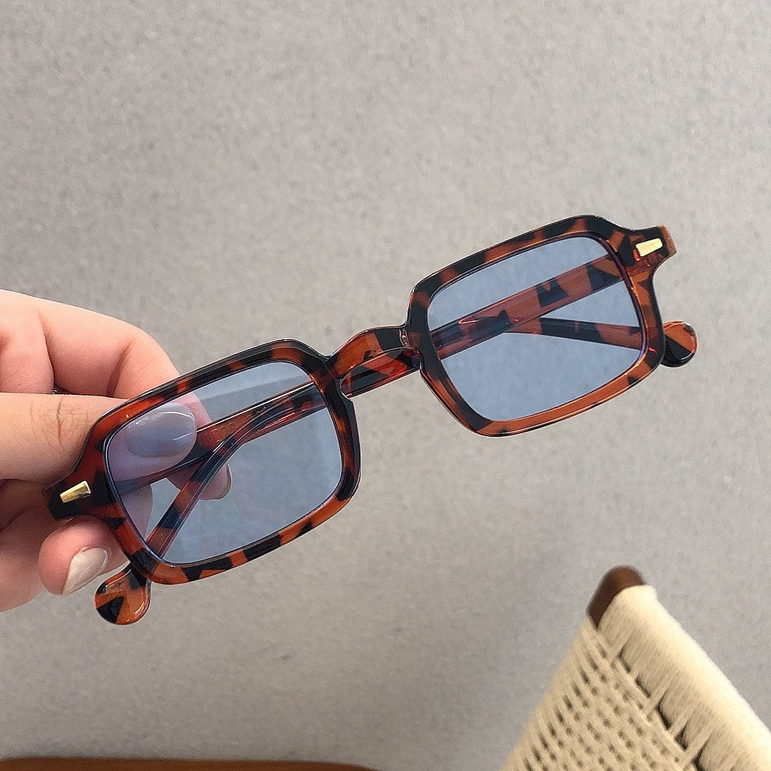 Beaira Simple Square Sunglasses Men and Women Retro Glasses Summer Sunshade Beach Fashion Glasses