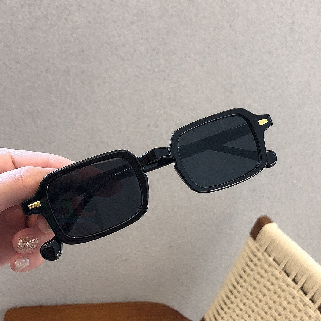 Beaira Simple Square Sunglasses Men and Women Retro Glasses Summer Sunshade Beach Fashion Glasses