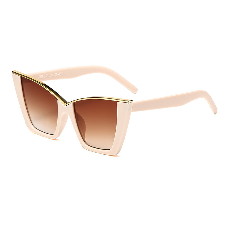 Beaira INS Vintage Cat Eye Sunglasses Women Square Small Frame Sun Glasses Female Brand Designer Retro Shades Fashion Oculos De Sol