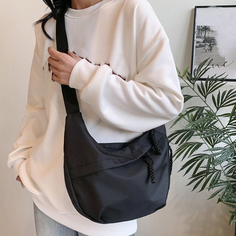 Beaira New style crossbody handbag for women fashionable mini street small shoulder bag lightweight and single-shoulder design.
